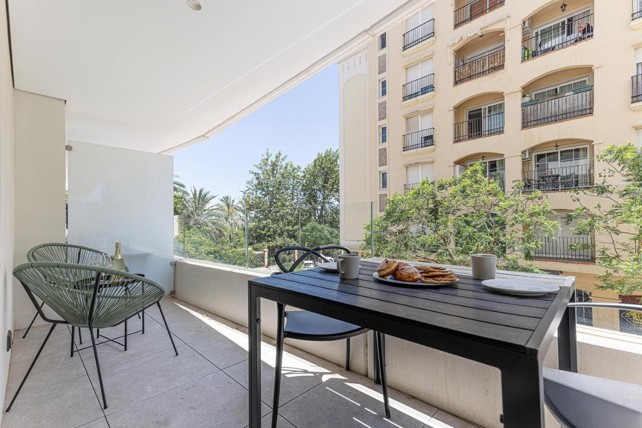Stylish 2 Bedroom Apartment In Estepona Old Town Dış mekan fotoğraf