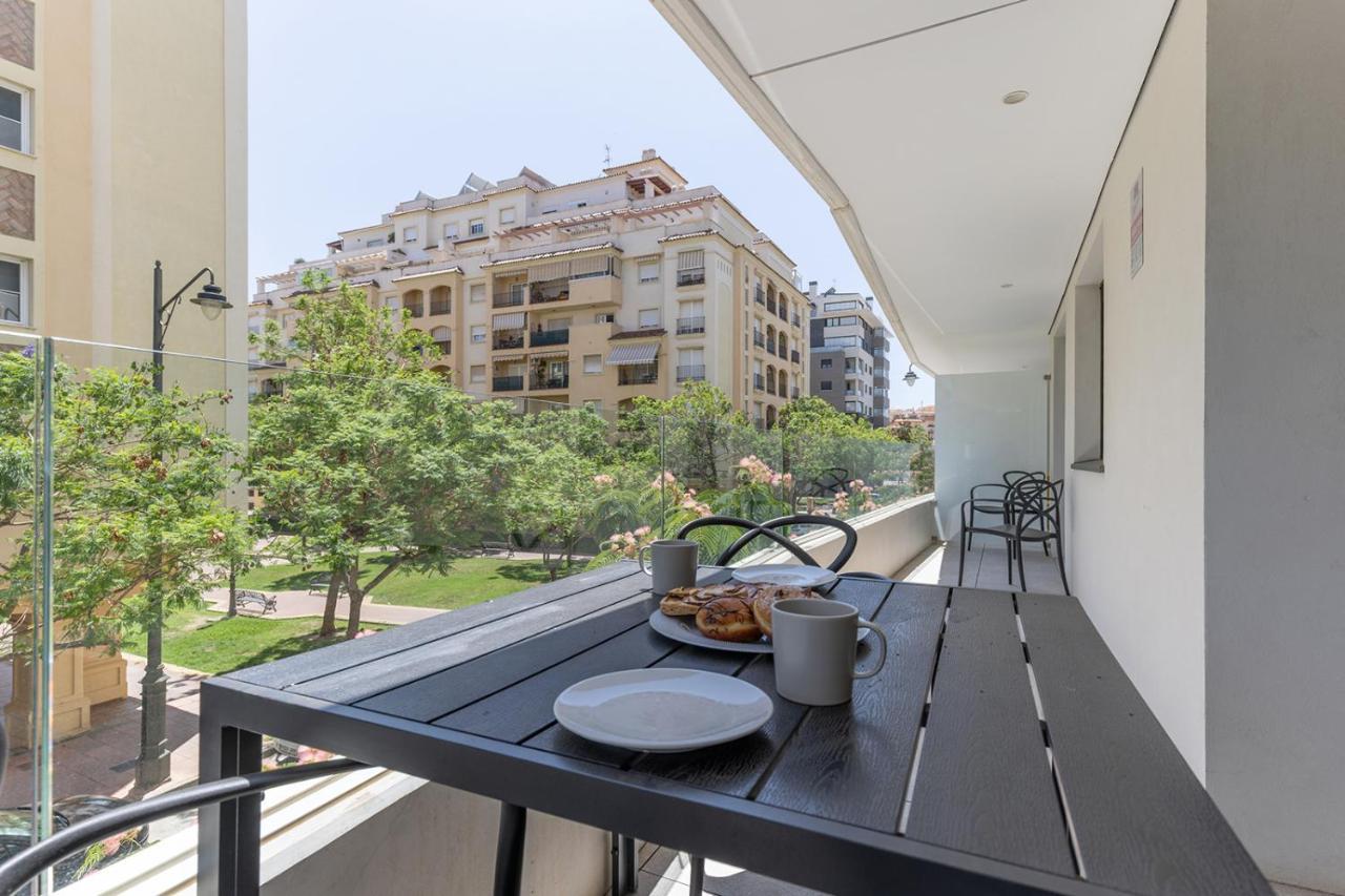 Stylish 2 Bedroom Apartment In Estepona Old Town Dış mekan fotoğraf