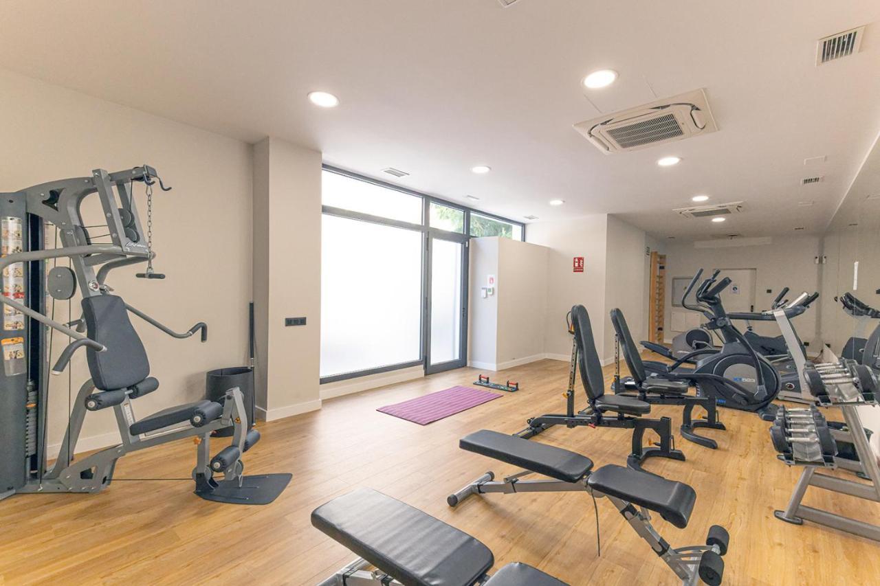 Stylish 2 Bedroom Apartment In Estepona Old Town Dış mekan fotoğraf